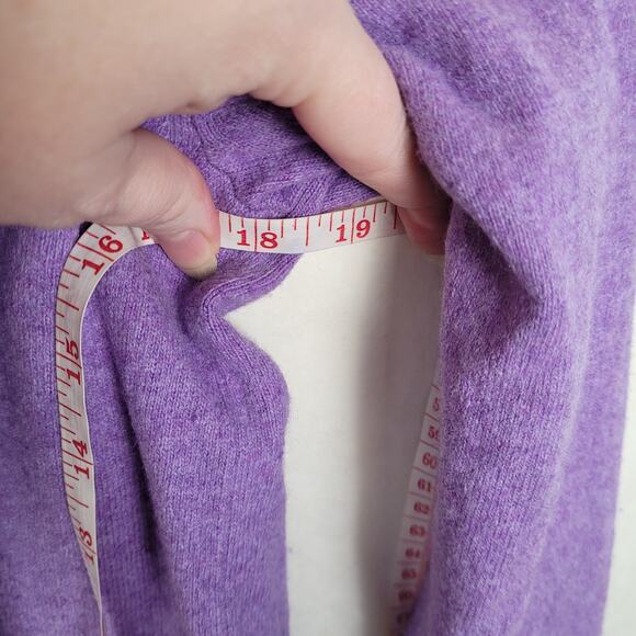 J.Crew Teddie purple wool long sleeve sweater women's size large - Picture 5 of 6